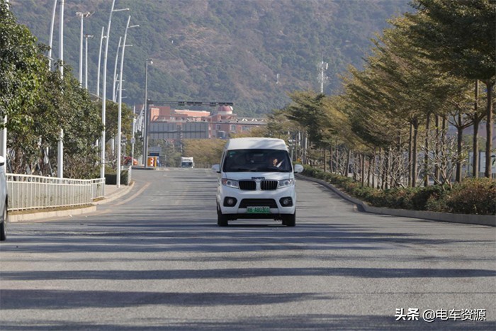 华晨鑫源新能源好运一号实测,华晨鑫源好运1号货运版