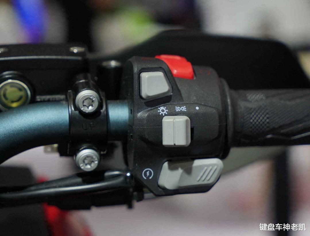 辐条真空胎铝轮辋,辐条轮真空胎怎么选