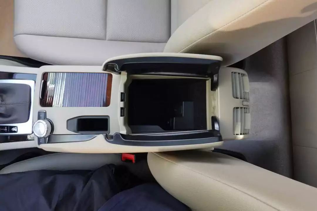 14万买奔驰C,6年只跑2万公里,收藏级