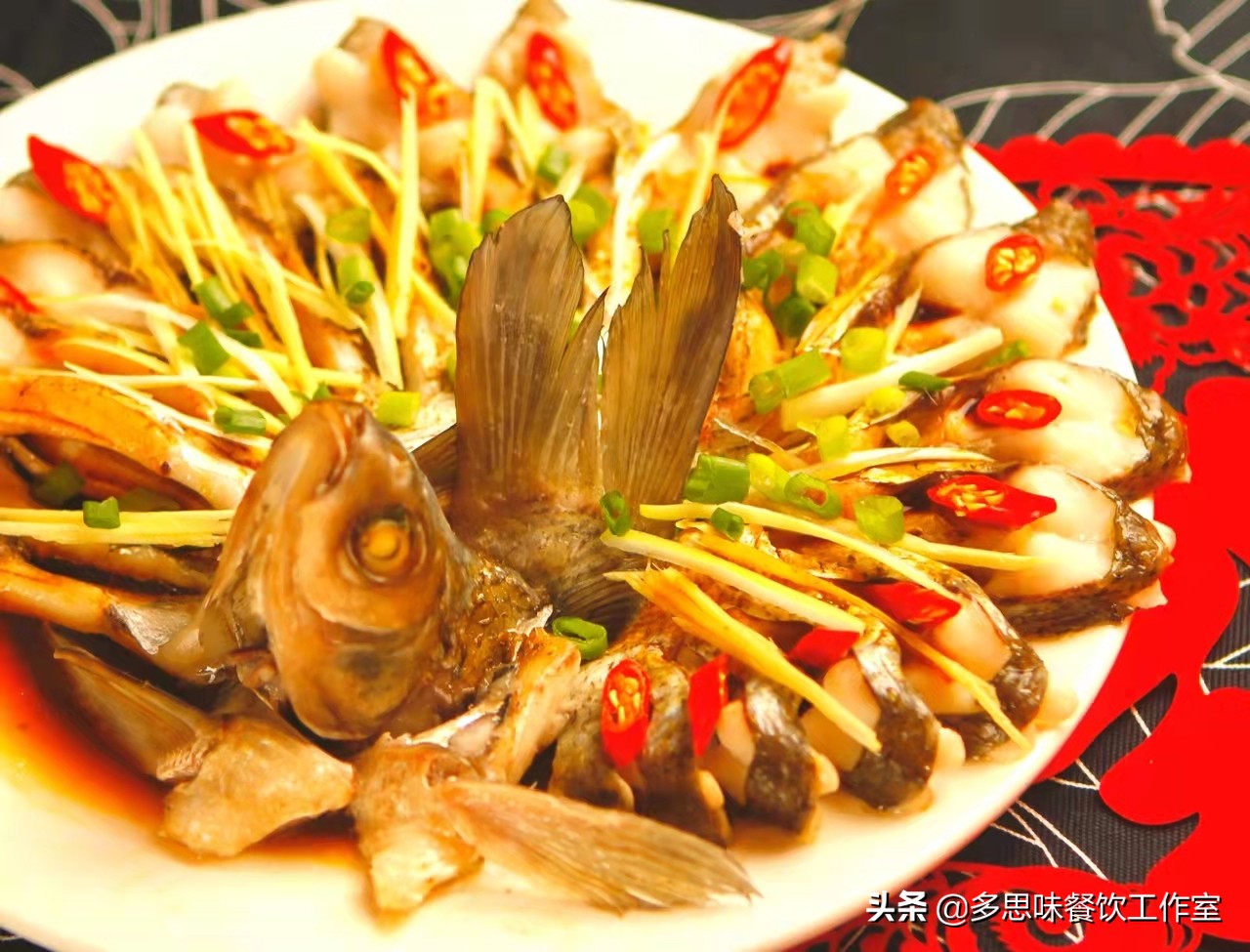 12道鱼的不同家常做法,吃不完的鱼做酸辣汤