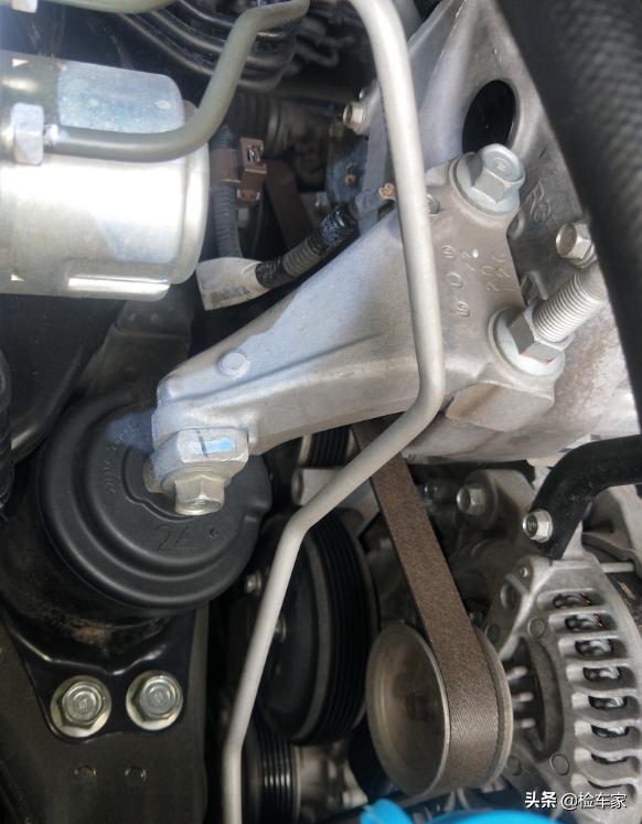 13.8万买台二手雅阁值不值？朋友：为啥不加几万买新车