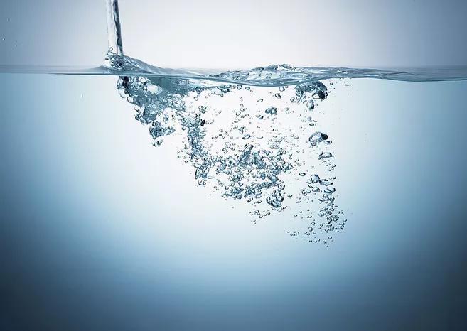 护肤小妙招最新热门以油养肤,2023年护肤热门小妙招