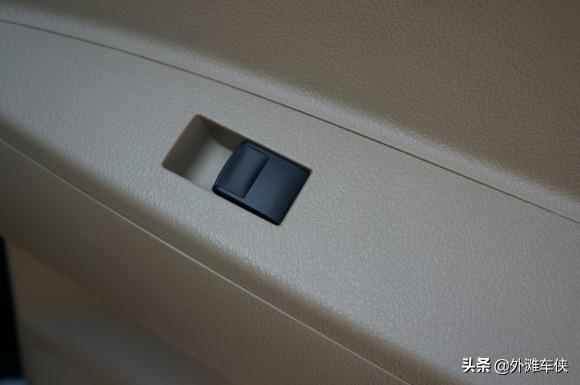 19款丰田汉兰达2.0t四驱尊贵7座,试驾2010款丰田汉兰达