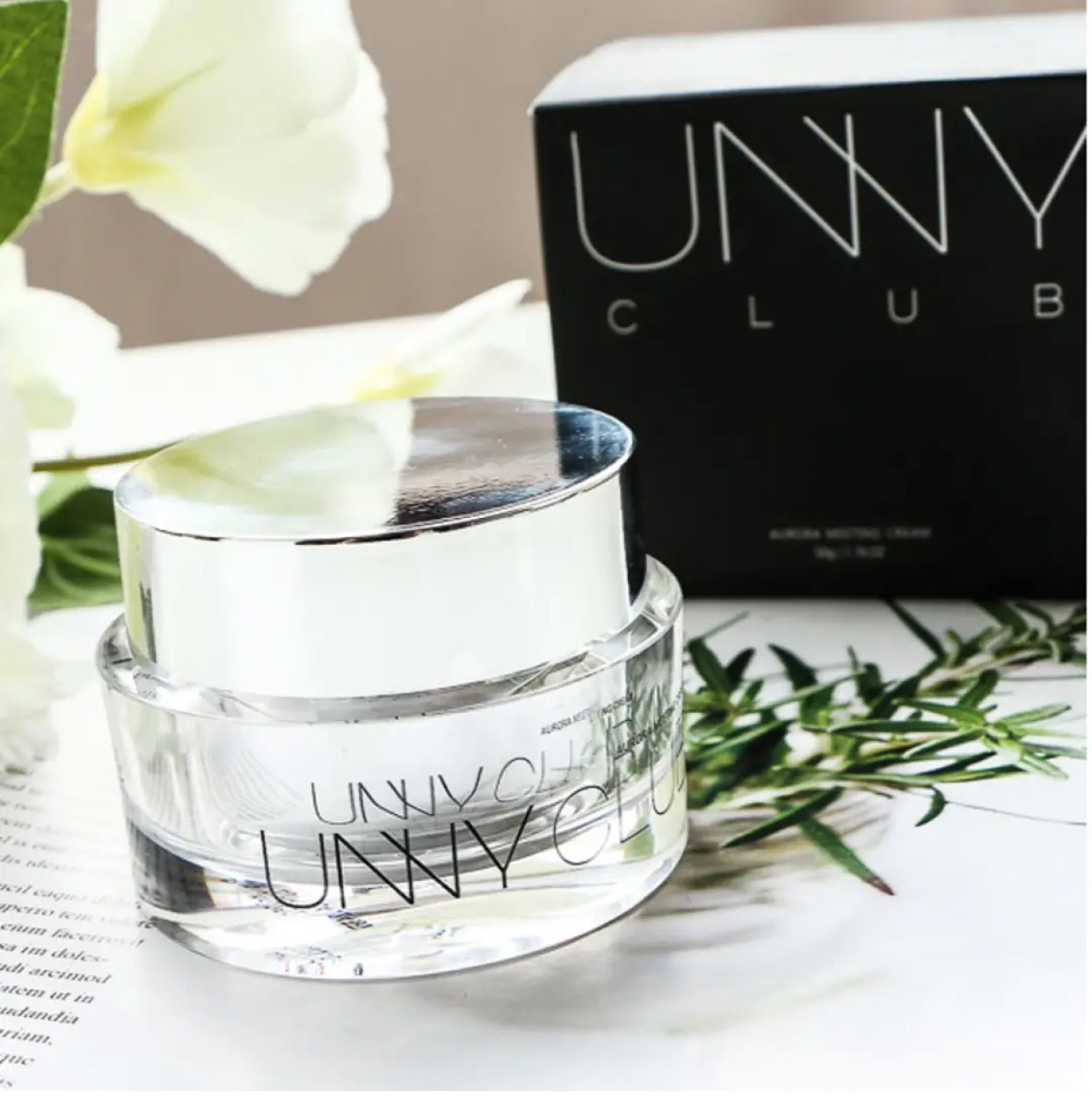 迪兰可素颜霜值不值得入手,朱莉欧素颜霜到底值不值得买