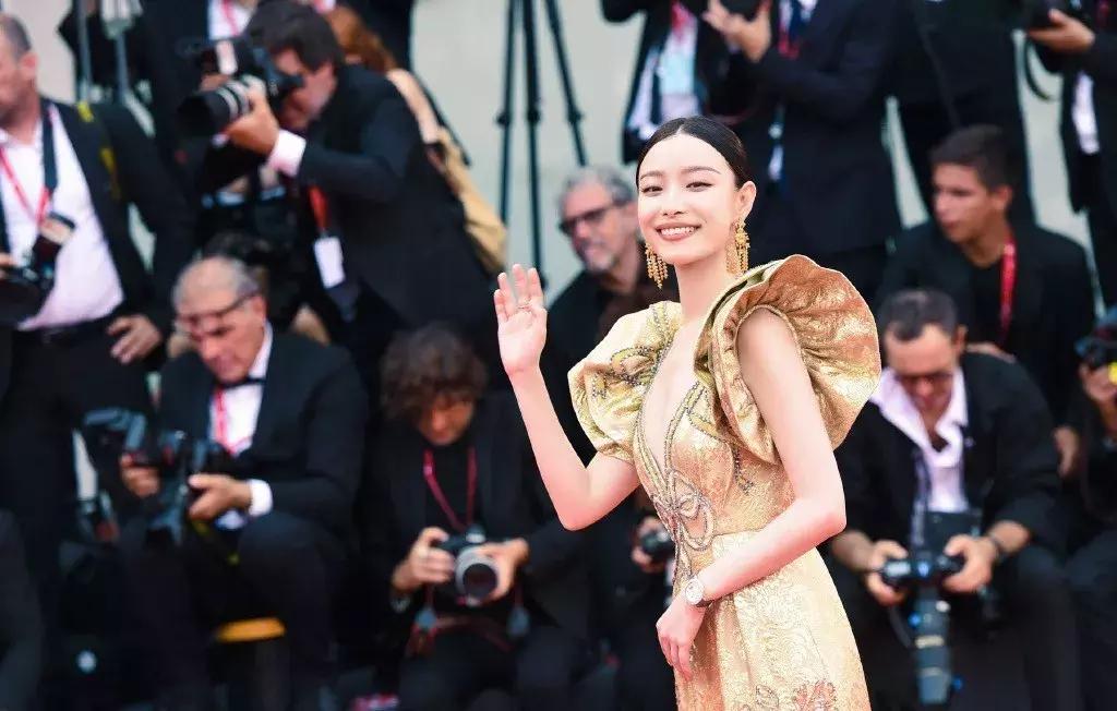 普通女孩如何蜕变成魅力女性,变身女生的全部过程