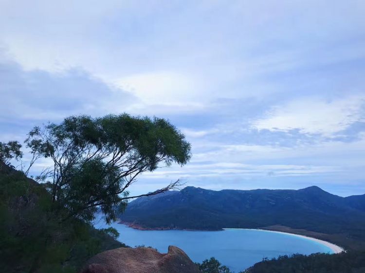 去澳洲留学需要什么条件英语,去澳洲留学需要带的东西