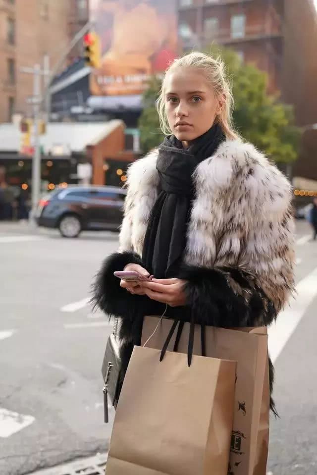 大牌围巾种草推荐,秋冬必囤好物围巾