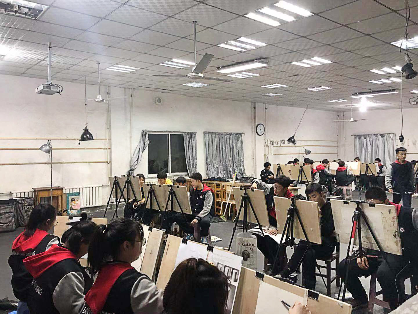 美术联考多画了几个物体怎么办,联考怎么防止自己的画不被毁