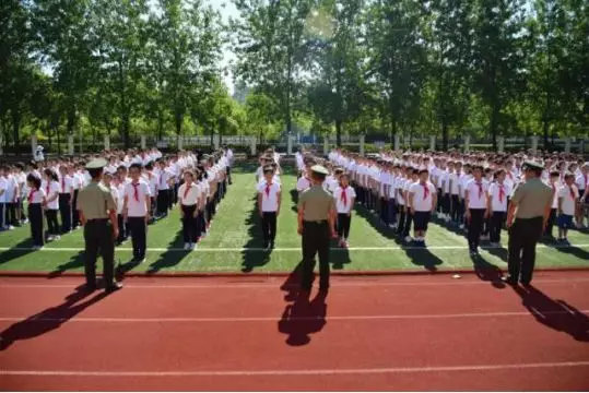 初中解读|进华中学——阔别20年,再次拥抱华师大,与华二同辈