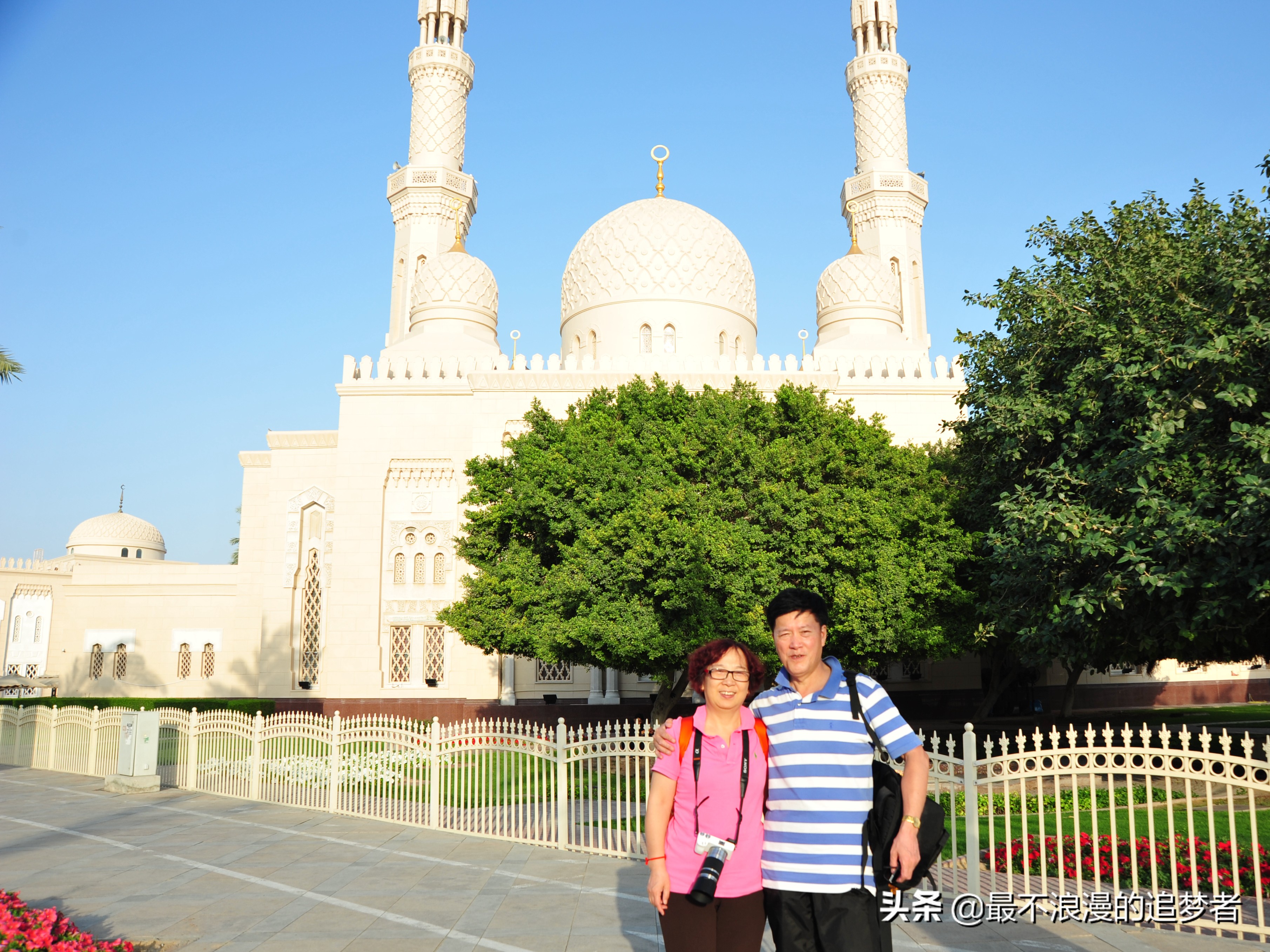 阿联酋迪拜的旅游感想,阿联酋迪拜旅游攻略