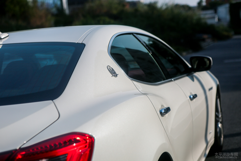 玛莎拉蒂ghibli和s350,玛莎拉蒂ghibli测试评价