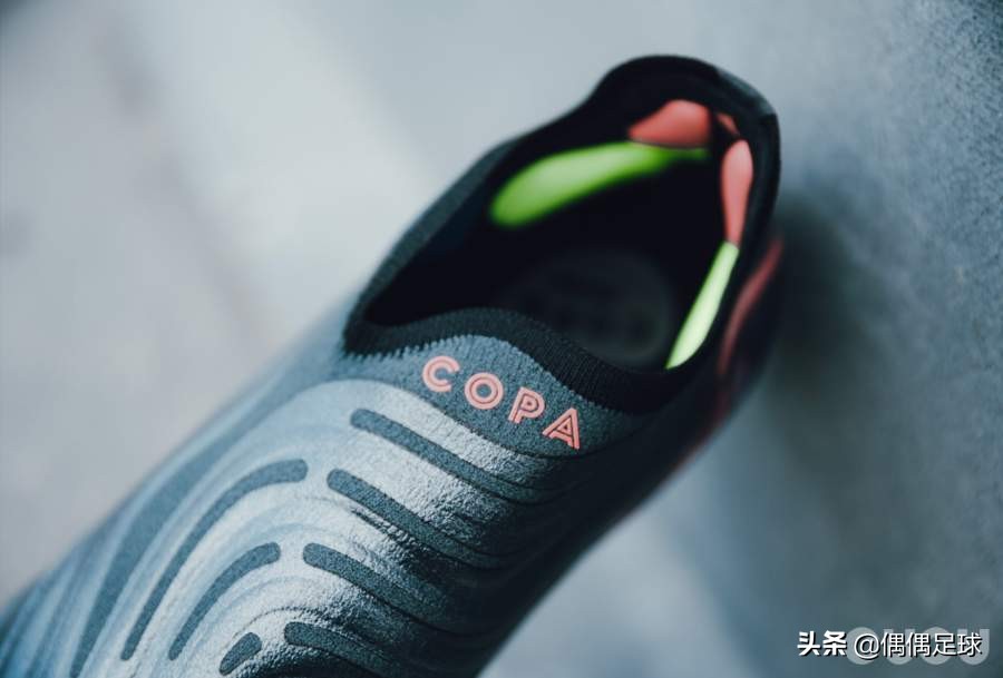 阿迪达斯lightstrike跑鞋,阿迪达斯climacool发售