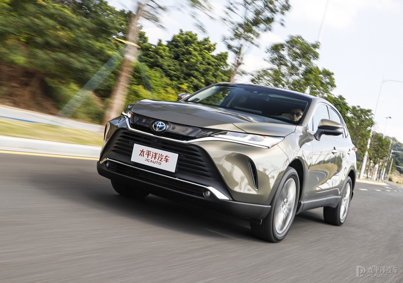 雷克萨斯nx350h和凌放,雷克萨斯nx和凌放