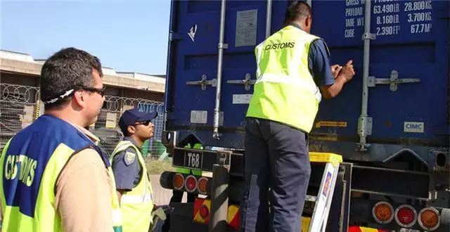 巴西海关扣货原因,巴西海关处罚按清关货物金额比例