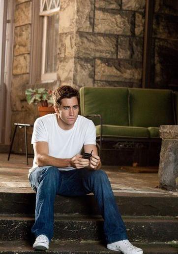 爱情与灵药电影推荐9.0以上评分,爱情与灵药是一部什么样的电影