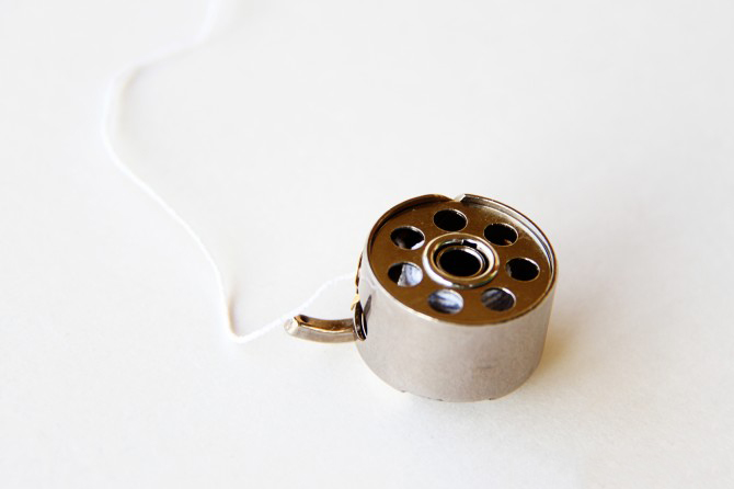 怎样缝制小细褶,小折叠边领缝纫技巧