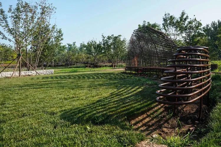 儿童乐园绿心公园,绿心公园儿童游乐区最新视频