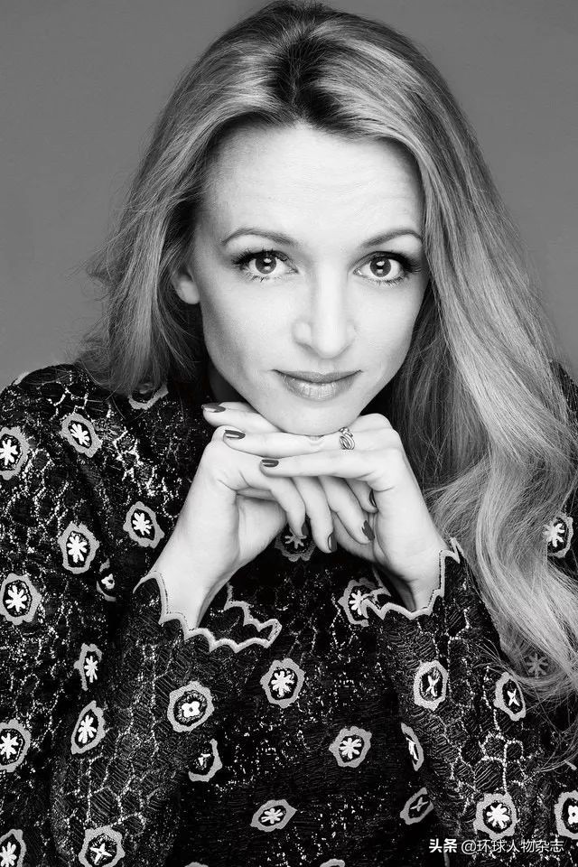 砸162亿收购蒂芙尼，LVMH帝国野心背后，接班人是个44岁待嫁白富美