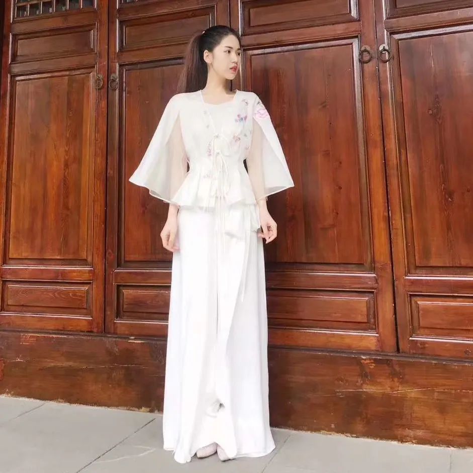 兰公子变身“巧手神探”百乐门老板娘｜纸上刺绣，别具匠心