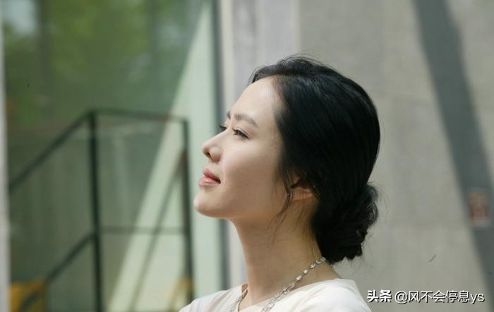 白夜尽头是黑夜,白夜极光开往世界的尽头