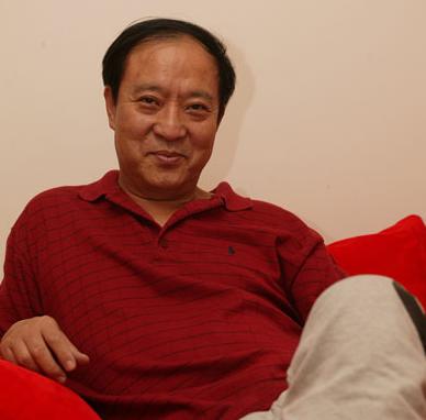 牛群现在靠什么生活,相声牛群晚年生活