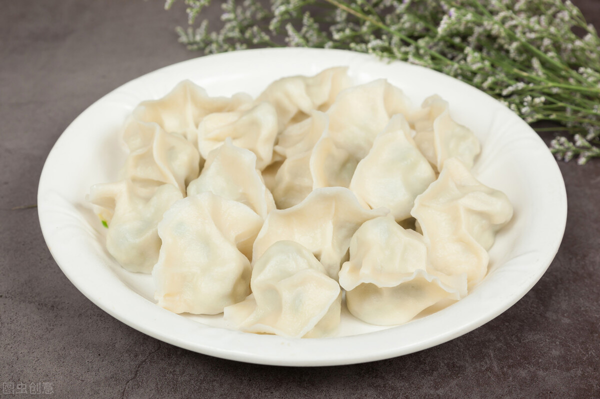 干豆角包饺子做法用焯水,豆角包饺子用嫩的还是老的