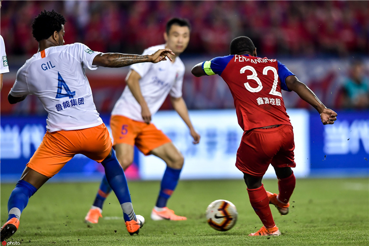 越秀山恒大,广州恒大淘宝第三十轮