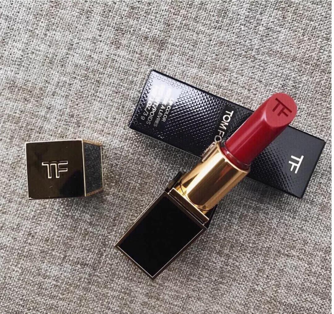 秋冬口红色号推荐滋润,秋冬口红色号黄皮显白