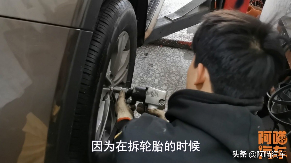 车子补胎哪几种地方可以补,一般修理店用什么方法补胎