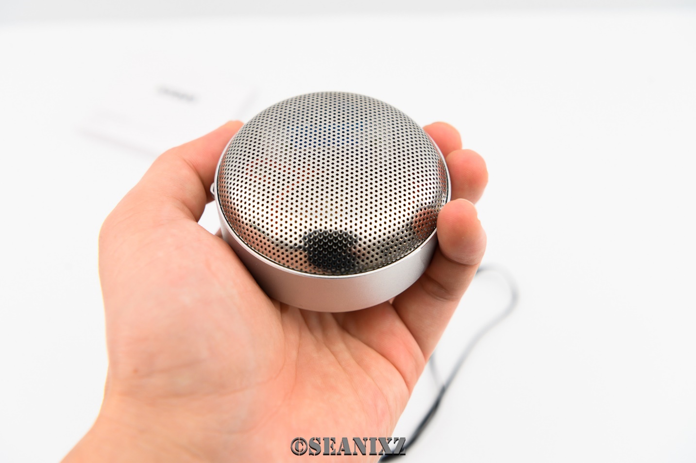 万能的随身消毒神器—XTARAF1蓝氧除味器