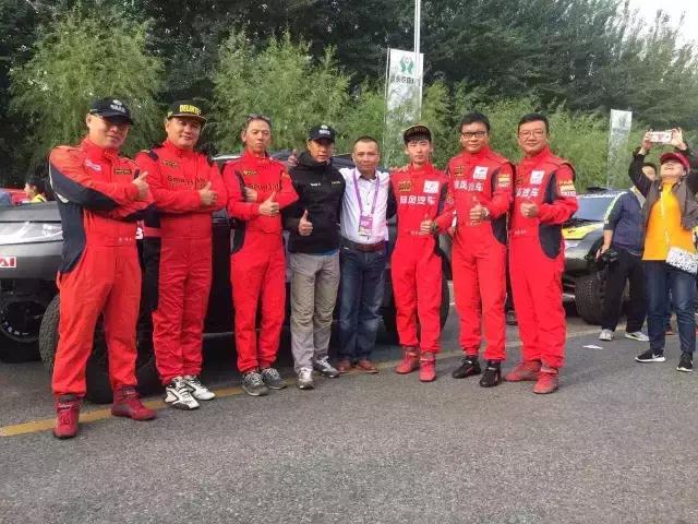 陆风x92009款2.4手动四驱汽油版,陆风x9测评