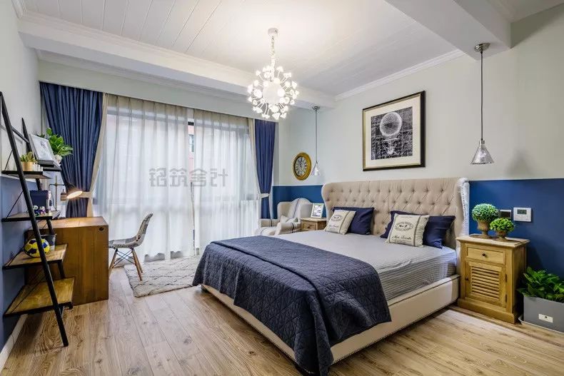 打造舒适的卧室,卧室床头选什么材质