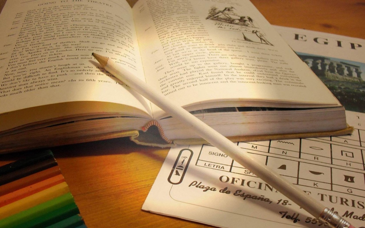 考研英语真题常见必会,考研英语黄皮书真题和解析