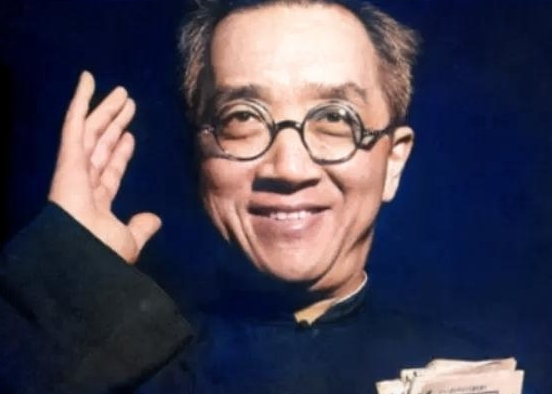 毛主席的诗词好不好？鲁迅的评价很准确，胡适像找茬：没一句通顺