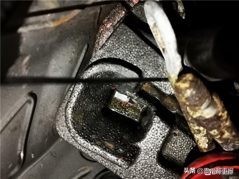 “优信?我再也不信了!”通过APP买的这辆宝马,居然是泡水车