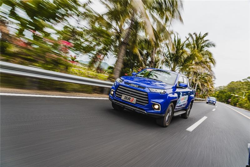 沉浸式体验进口三菱l200,三菱l200进化史