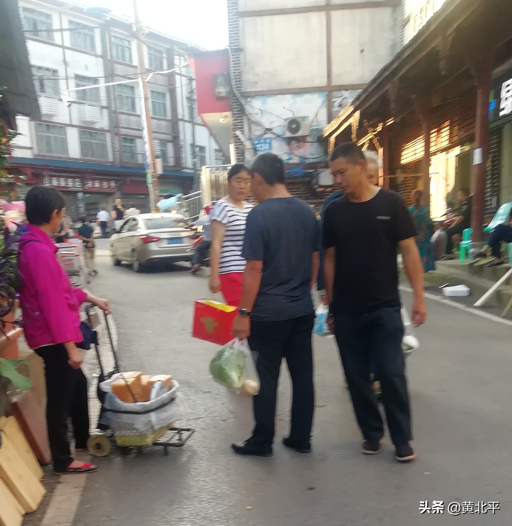 重庆市綦江区与贵州省习水县交界的小乡镇,丁山湖才是它的精髓