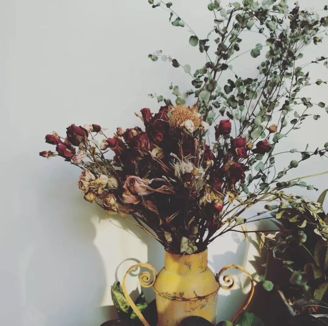 注册花艺工作室和花店,花艺店还是花艺馆