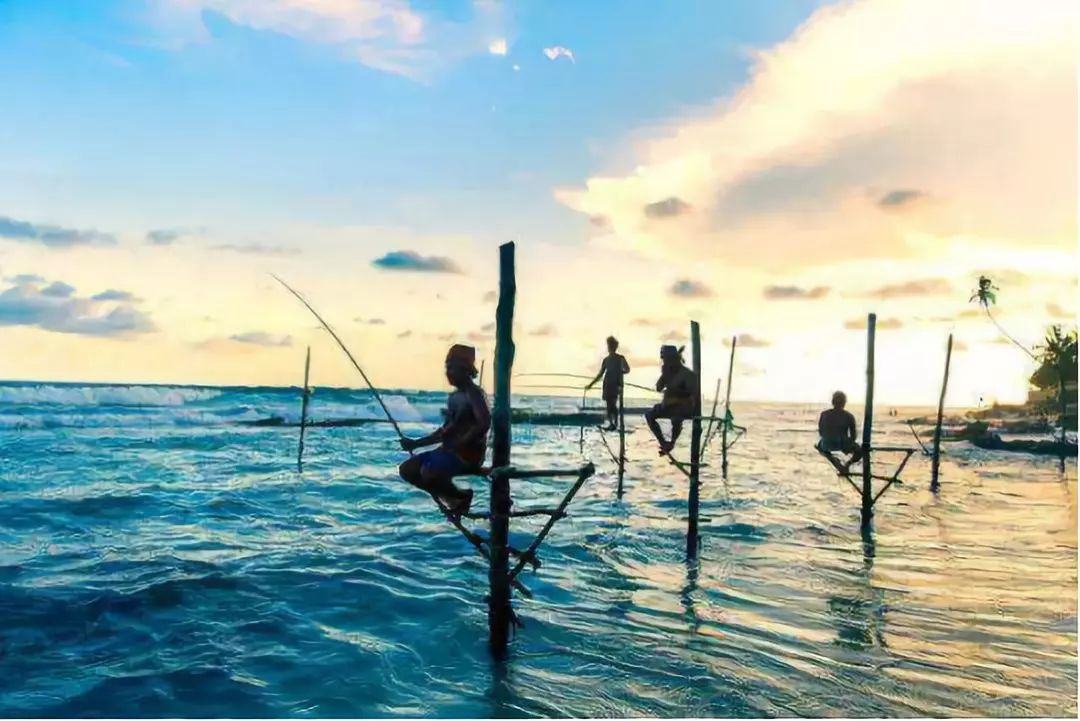 中国护照免签跟落地签的国家名单,持中国普通护照免签或落地签国家