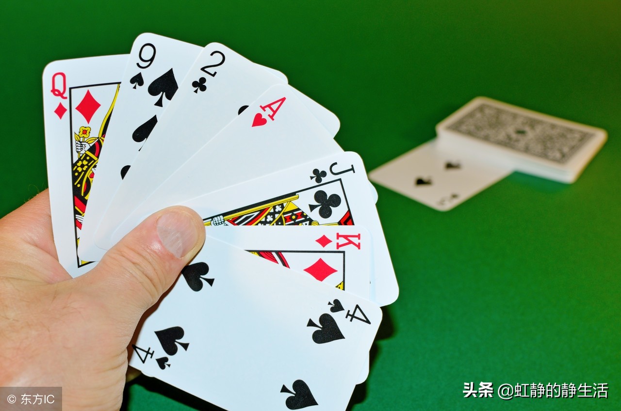 赌博的人不敢乱花钱是什么心理,有人赌博是什么心理