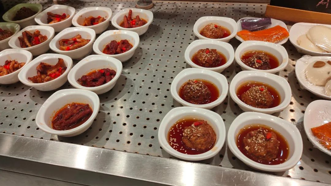 薅羊毛，原价98的牛排海鲜自助49搞定，这波优惠必须告诉大家