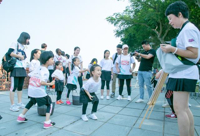 SheRun亲子跑，以运动的方式传递爱，361°童装送上母亲节福利