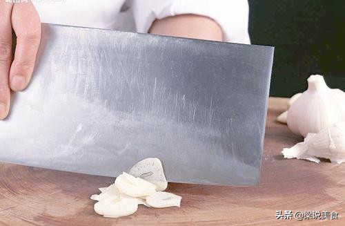 为什么新手磨刀有坑纹？削毛断发的效果，磨刀技术哪家强