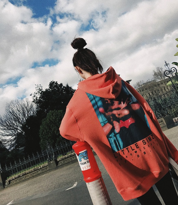 推荐几个好看的卫衣店铺,卫衣小众设计感店铺推荐