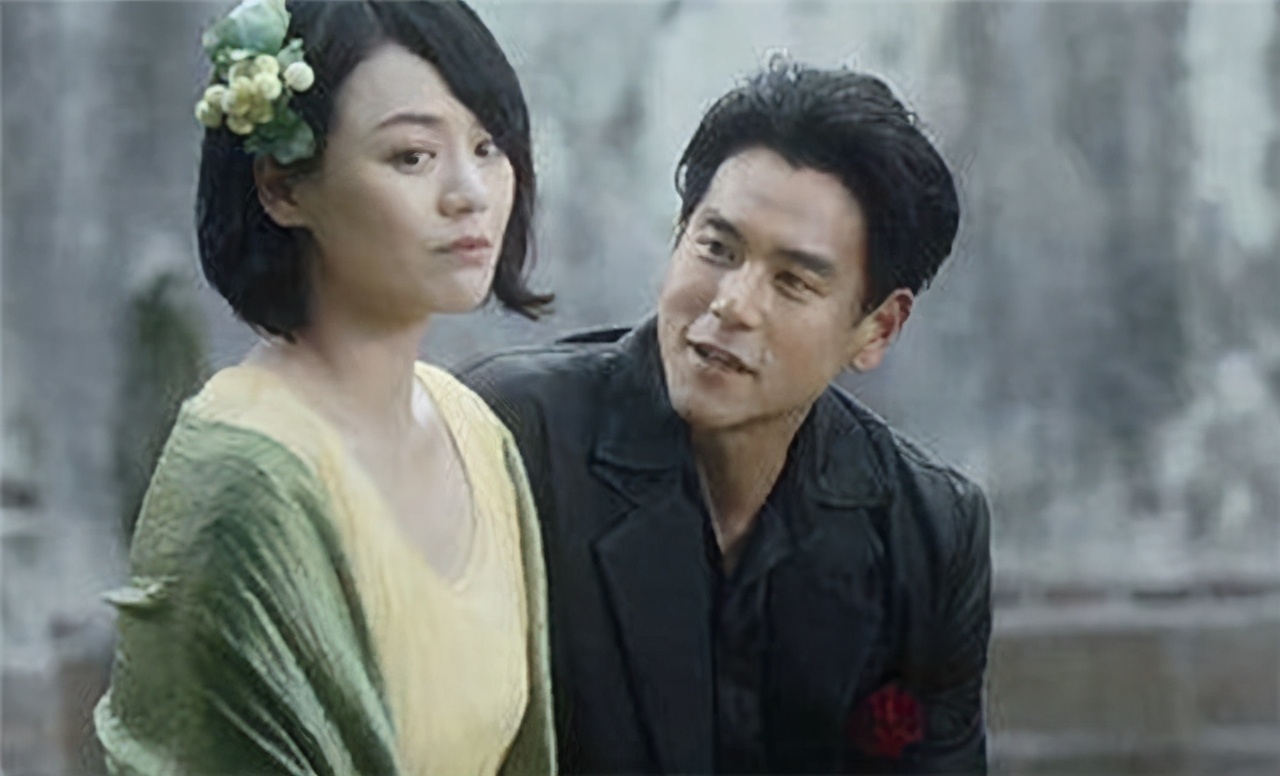 《第一炉香》：从女大学沦为交际花，拜金让人一步步坠落深渊