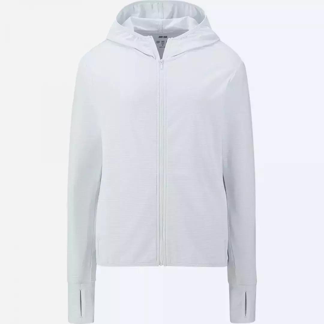 优衣库的黑科技衣服,优衣库新款衣服遭疯抢