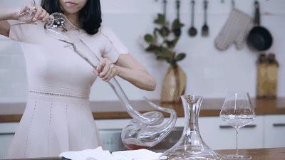 醉鹅娘是最大的红酒电商,醉鹅娘卖的红酒排名