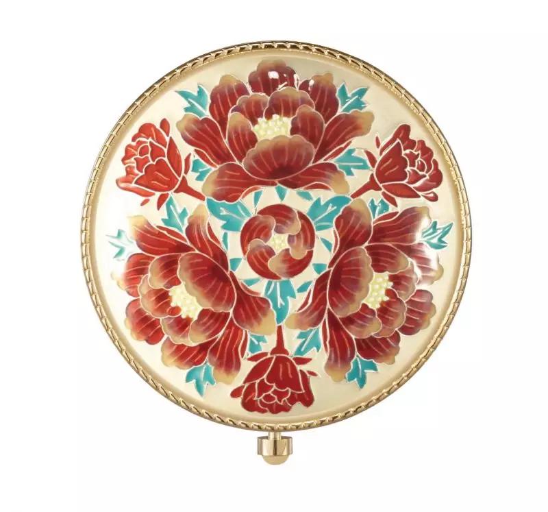 dior小羊皮气垫和ysl羽毛气垫,dior新款花秘气垫