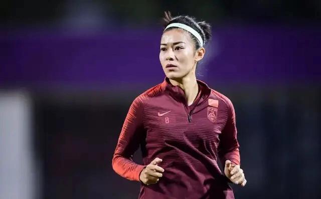 女足纹身的球员是谁,中国女足国脚高圆圆