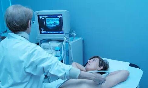 非哺乳期一侧乳房分泌乳汁,非哺乳期乳房有液体怎么回事